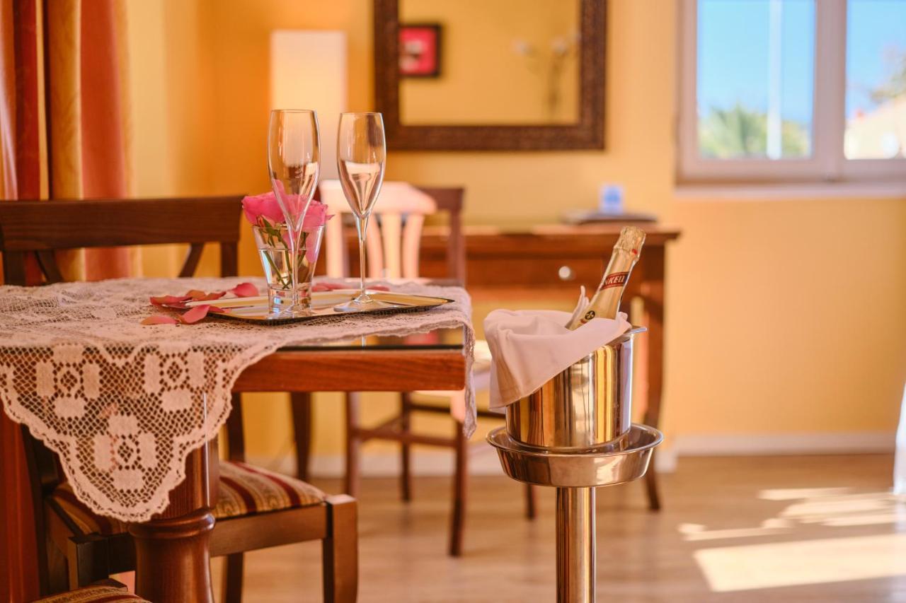 Mare Mare Suites Mali Losinj Exterior photo